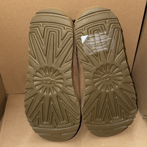 UGG TASMAN - Picture 4 of 4